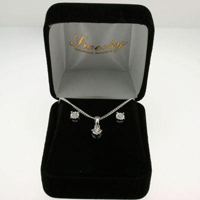 9ct white gold 0.16ct diamond illusion earrings