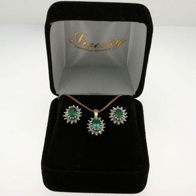 Swesky Beautiful 9ct gold emerald and diamond cluster