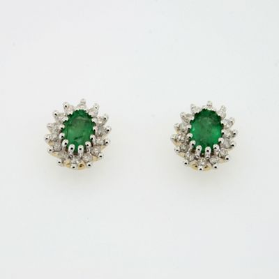 Swesky Beautiful 9ct gold emerald earrings set with a