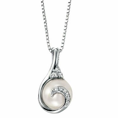 Swesky Ladies 9ct gold and diamond, pearl