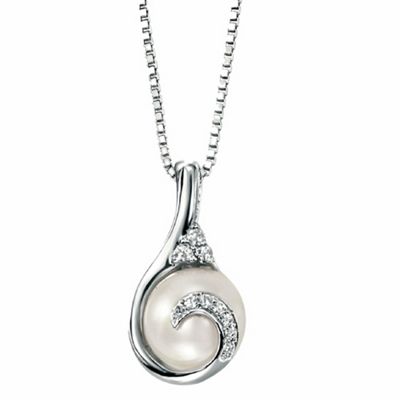 Swesky Ladies 9ct gold and diamond, pearl