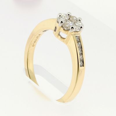Ladies 9ct yellow gold diamond engagement ring