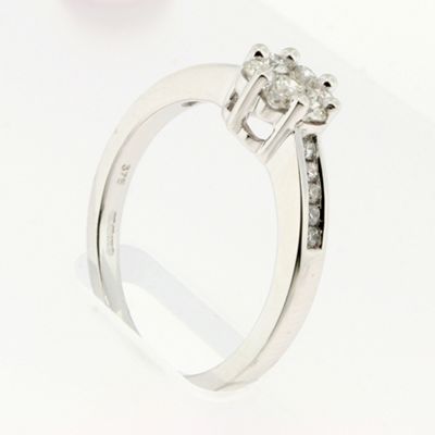 Swesky Ladies 9ct white gold diamond engagement ring