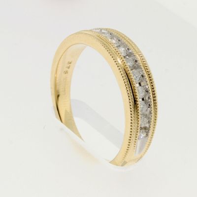 Ladies 9ct yellow gold wedding ring set with