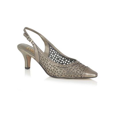 Special Occasion Clutches on Matching Hand Held Clutch Bag And Court Shoes   Occasion Outfits