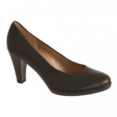 Black Soria platform court shoes