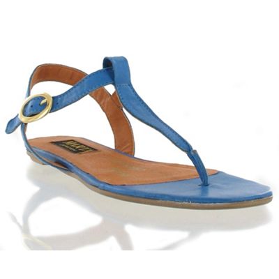 Blue flat leather sandals