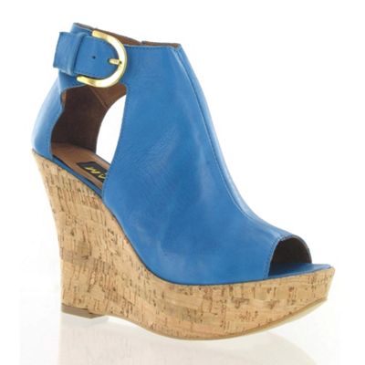 Blue buckle detail cork wedges