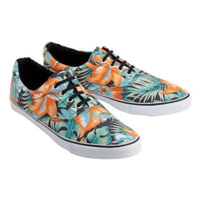 joe brown canvas pumps