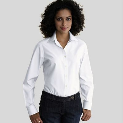 White petite solid non-iron blouse