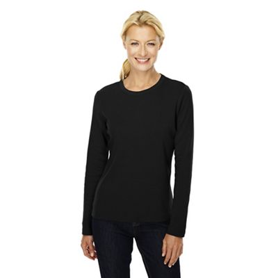 Black long sleeve ribbed crew neck t-shirt