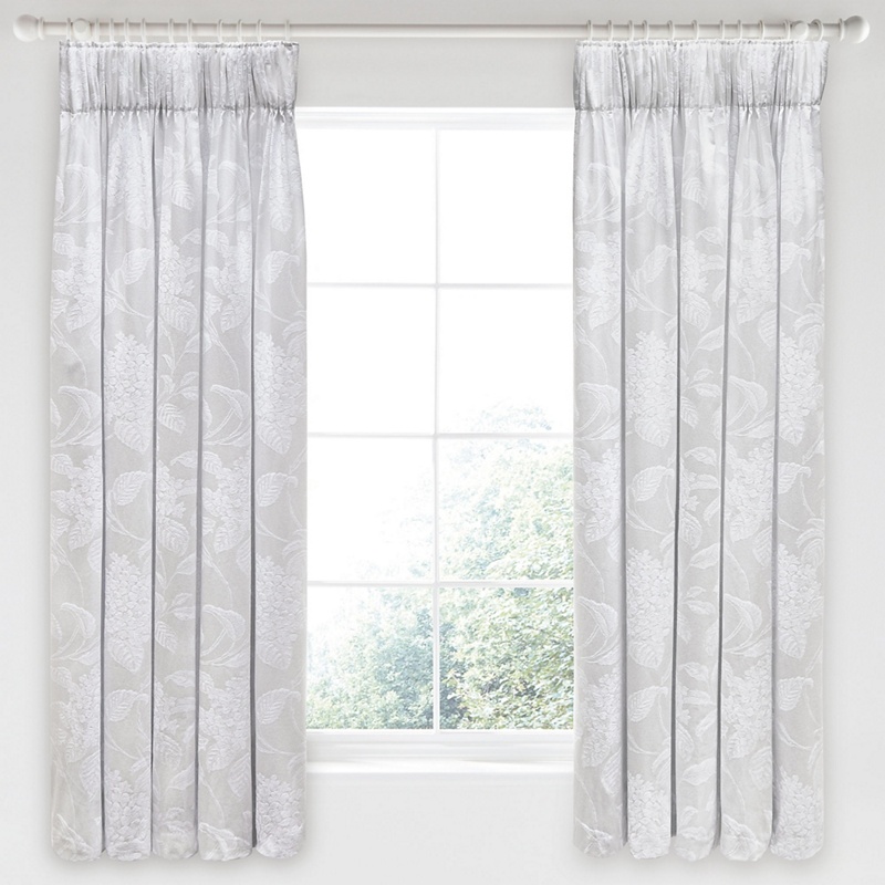 Sanderson - White Cotton And Polyester Options 'Hortensia Blossom' Lined Curtains Review