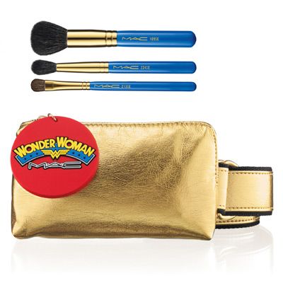Wonder Woman Utility Belt Eye Brush Set
