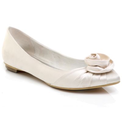 Flat Ivory Wedding Shoes on Ivory  Aroseb  Flat Bridal Shoes