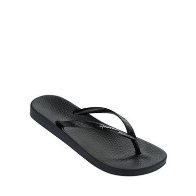 ipanema anatomica flip flops