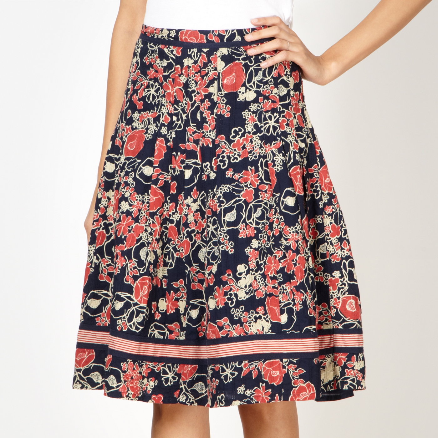 Maine New England Navy striped flower print skirt