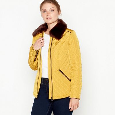 Maine New England - Dark yellow faux fur collar quilted jacket