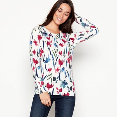 Maine New England - Ivory floral watercolour ultra soft jumper