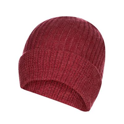 Red Herring - Red knitted beanie hat