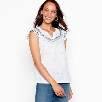 Mantaray - White embroidered lace cotton V-neck short sleeve blouse