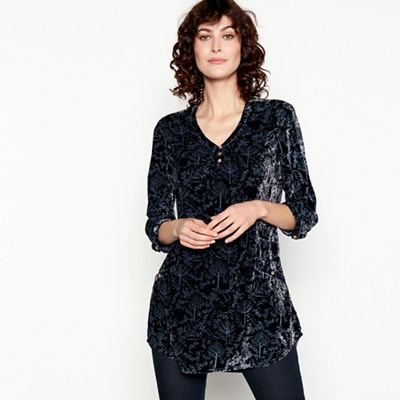 Mantaray - Navy Forest Print Velvet Tunic Top