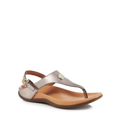 Strive - Metallic leather 'Tropez' ankle strap sandals
