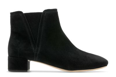 debenhams clarks boots