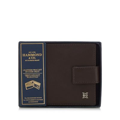 Hammond & Co. by Patrick Grant - Brown leather billfold wallet in coin tray