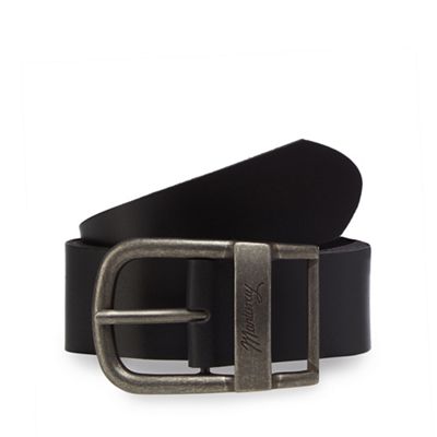 Mantaray - Black leather oval shaped buckle