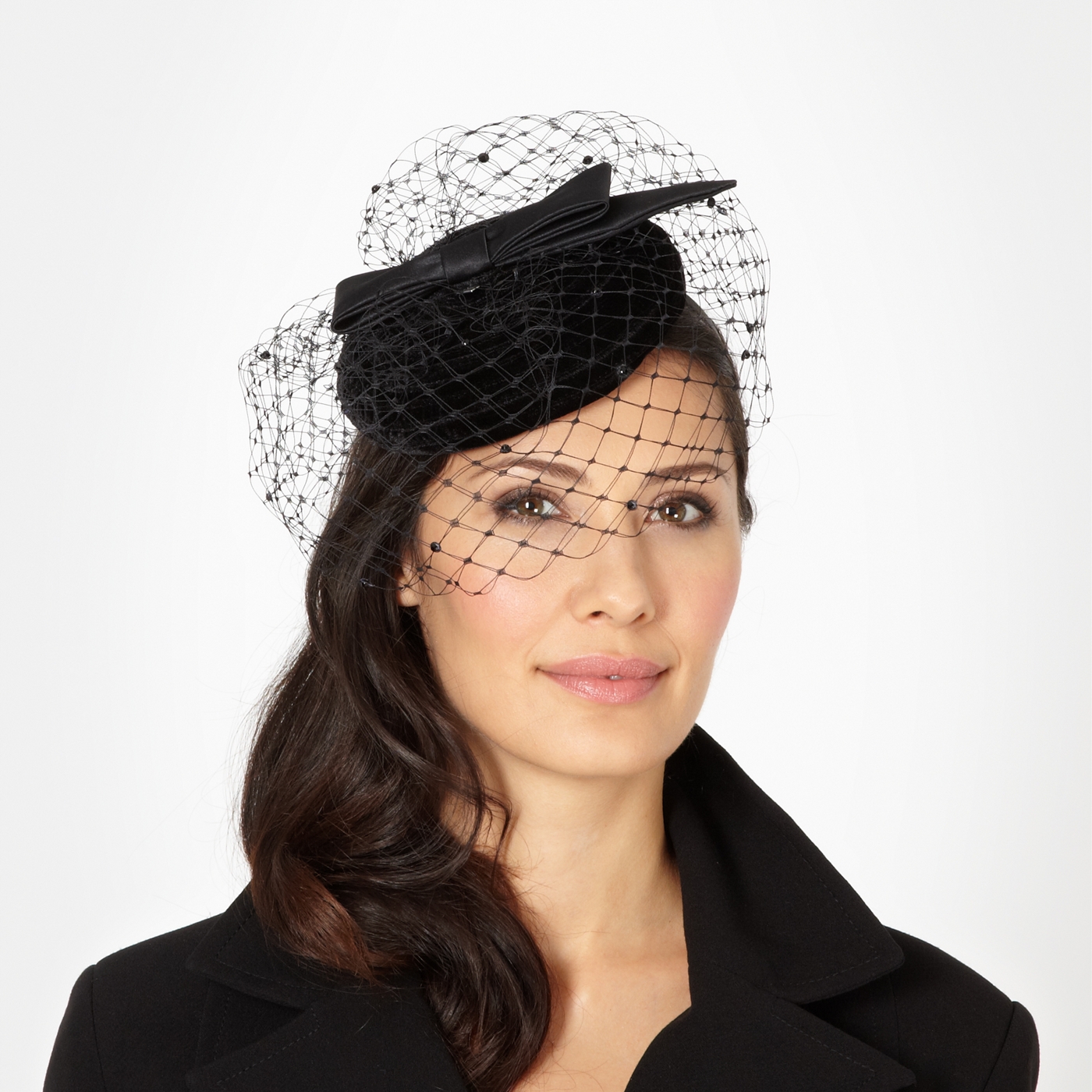 Top Hat by Stephen Jones Designer black velvet fascinator