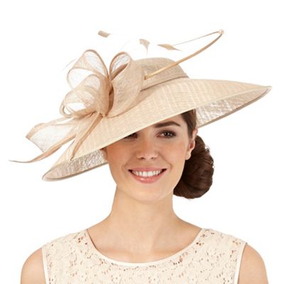 Cream Fascinators | Cream Hats | Cream Wedding Guest Fascinators