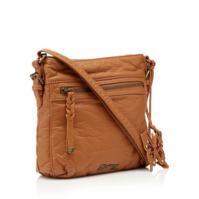 Mantaray - Tan washed cross body bag