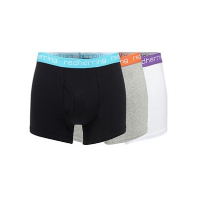 Red Herring - Pack of three white keyhole trunks