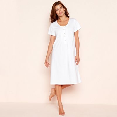 Lounge & Sleep - Cream spot print pure cotton short sleeve nightdress