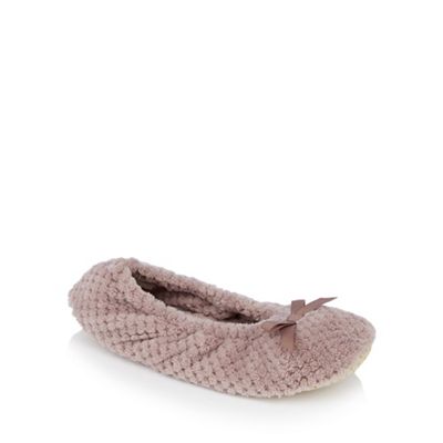 Lounge & Sleep - Taupe waffle textured ballerina slippers