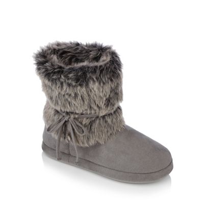 Lounge & Sleep - Grey fur cuff suedette slipper boots