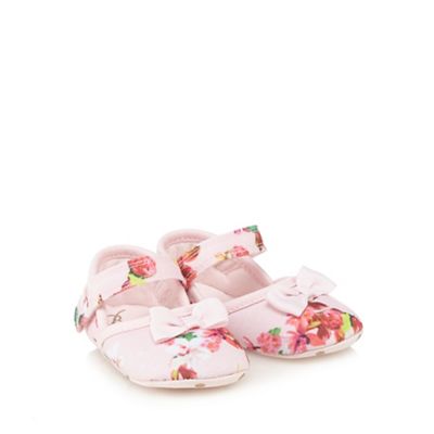 ted baker crib shoes