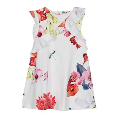 Baby Gifts Newborn Baby Gifts For Boys Girls Debenhams