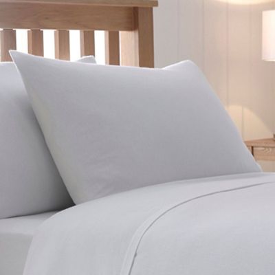 Home Collection - White brushed cotton flannelette 200 thread count pillow case pair