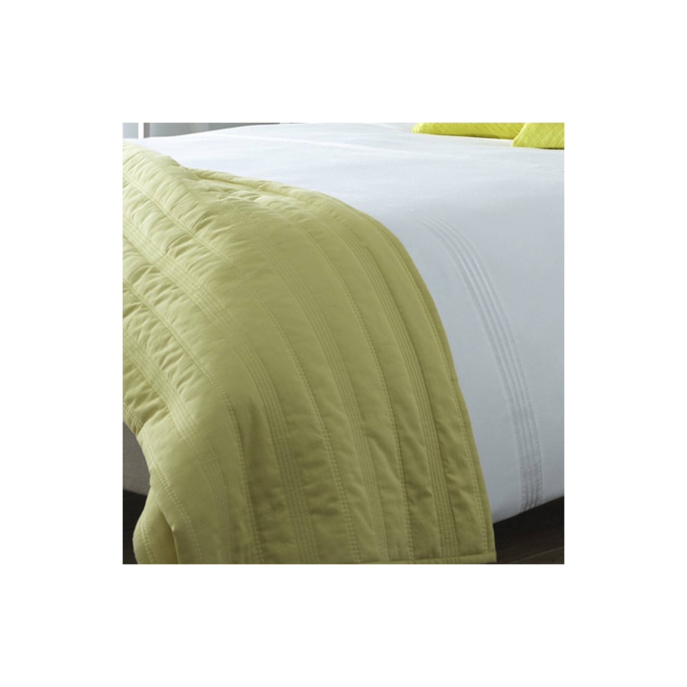 J by Jasper Conran Yellow chevron quilted throw