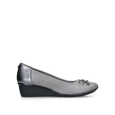 anne klein wedge shoes