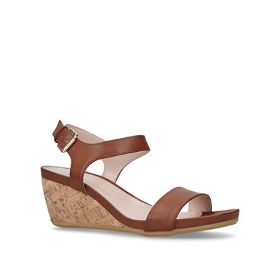 tan mid heel wedge sandals